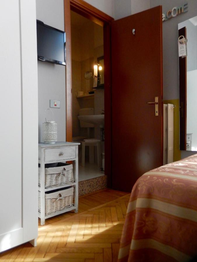 Hotel Giglio Salsomaggiore Terme Buitenkant foto