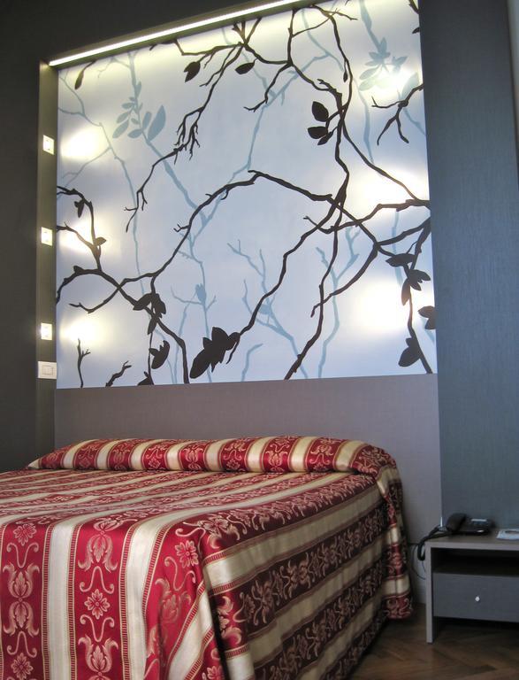 Hotel Giglio Salsomaggiore Terme Kamer foto
